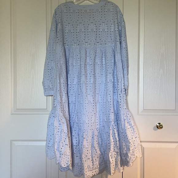 Crown and Ivy Blue Dress - Picture 4 of 4